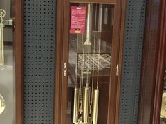 -亨得利钟表商店