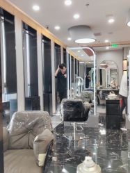 -TOP HAIR SALON