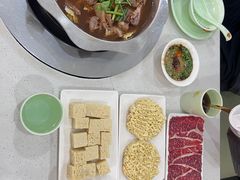 -牛百道·鲜活牛肉馆(天一店)