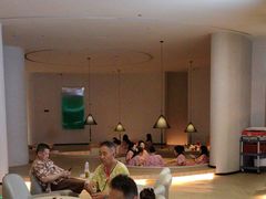 -涨巢·潮玩水疗局