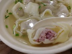 虾肉馄饨-小梅园饭堂(东方路店)