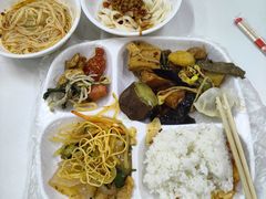 -香里香自助盒饭(红旗街店)