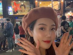 -BHC炸鸡(明洞总店)