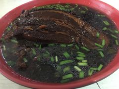 -小龙大肉面馆