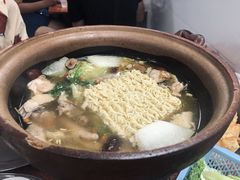 -威邵鸡煲(西华路总店)