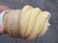 -麦当劳(杭州西湖银泰百货店)