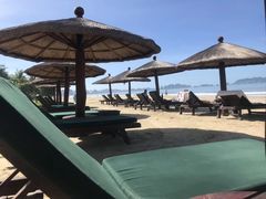 -三亚湾海居铂尔曼度假酒店