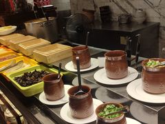 -岷山饭店-芝芝自助餐厅