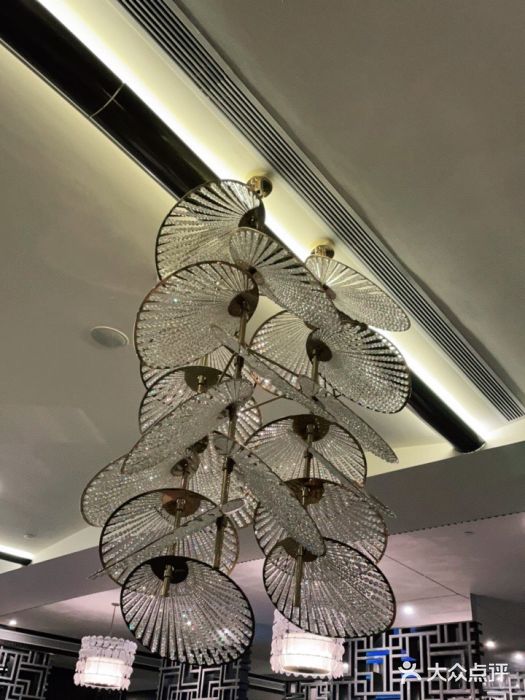 海湾壹品·粤菜·早茶·烤鸭(拱北店)大堂图片
