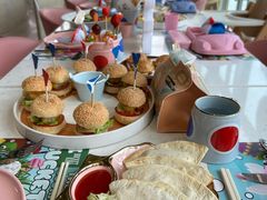 -水桶王国主题餐厅·聚会·生日派对·亲子活动·家庭套餐(亚龙湾希尔顿店)