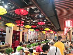 大堂-满园春饼(宜昌万达店)