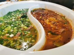 鸳鸯水煮牛肉-成都吃客(九眼桥店)