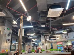 大堂-憨铁匠老火锅(龙岗万科里店)