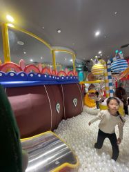 -Qmiss家庭娱乐中心(恒隆广场店)