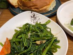 -泰堤坊(淡水体育馆店)