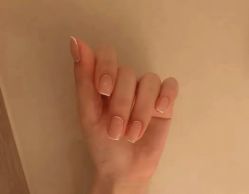 -悦指间美甲美睫