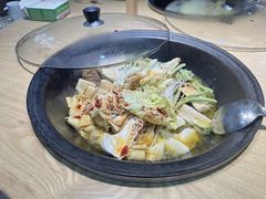 -屯老二农家铁锅炖(奥运村店)