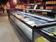 -中百仓储超市有限公司(越秀星汇维港店)