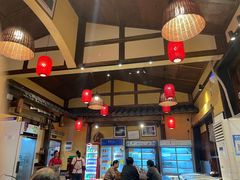 -富正毅三下锅·湘西韵味(天门山索道店)