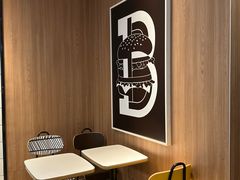 -麦当劳(华融店)