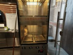 面包甜点陈列柜-香融府·烤鸭·家常菜(花乡奥莱店)