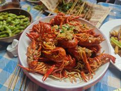 -老街烧烤大排档·地道湖北菜·龙虾馆(汉口火车站店)