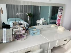 -YooMee优美智能科技美肤机构