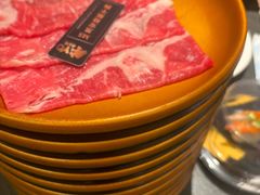-牛YO寿喜烧·铁板烧和牛火锅自助(市府恒隆店)