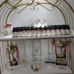 -YooMee优美智能科技美肤机构