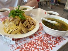 -德林酸菜鱼火锅(南丹店)