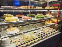 -爱客得牛排海鲜烤肉·火锅自助(春熙路黑金好店)
