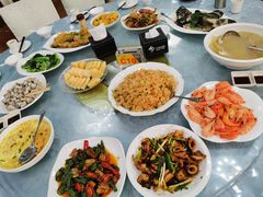 招牌海胆炒饭-皓景海鲜·地标美食(双月湾店)