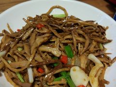 -江渔儿酸菜鱼(东二环泰禾店)