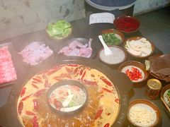 -老酉火锅(阳明古镇店)