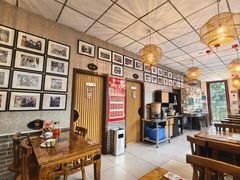 -老鼎万春卤菜(五代传承创始老店)