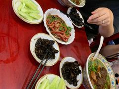 -金杨拉面王小吃面馆·牛三宝面·红烧牛肉粉