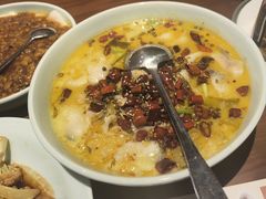 -荷花亭·湖北融合菜(十堰武商MALL店)