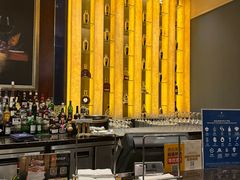 -龙虾酒吧扒房(宁波香格里拉店)