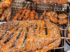 -呼吉牧蒙古烤肉·烧烤·小龙虾