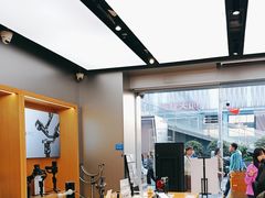 -DJI大疆(深圳华强北曼哈授权体验店)