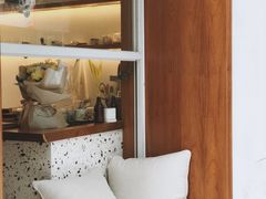 -Line 咖啡(石厦花园店)