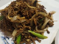 小炒剔骨肉-老陈家烩菜(兴林路店)