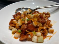 特色宫保鸡丁-羲和雅苑•北京烤鸭(平安国际金融中心店)