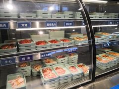 面包甜点陈列柜-蚝英雄鲜蚝自助专门店(长楹天街直营店)