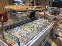 面包甜点陈列柜-85度C(生甜甜圈研究工坊·上海局门店)