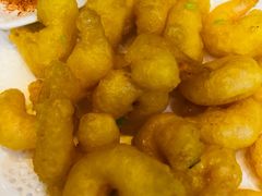 软炸虾仁-闫府私房菜·百年鲁菜(恒隆店)