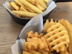 -必胜客(磁器口店)