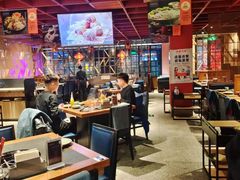 大堂-老墙根涮肉·铜锅·烧烤(欢乐谷·王四营店)