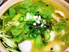 -渝是乎酸菜鱼·川渝小炒(新世界百货望京店)