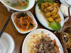-怡妮新疆风味餐厅(东江湾路店)